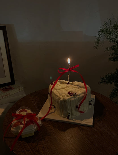 Snowy Strawberry Heart