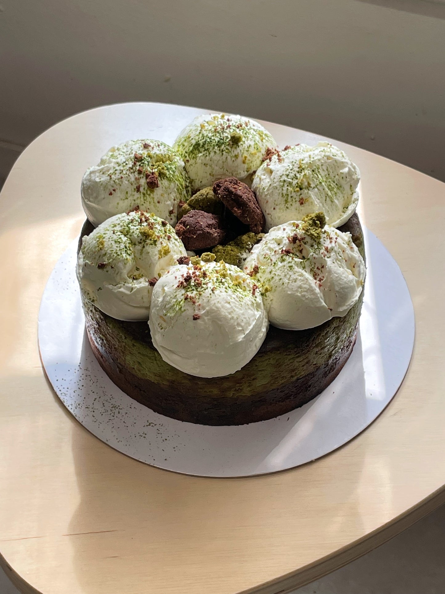 Matcha Brownie Basque Cheesecake