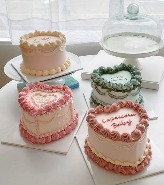 Vintage Decorating Cake